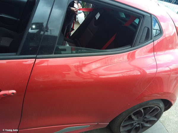 2013 RENAULT CLIO LEFT REAR DOOR SLIDING