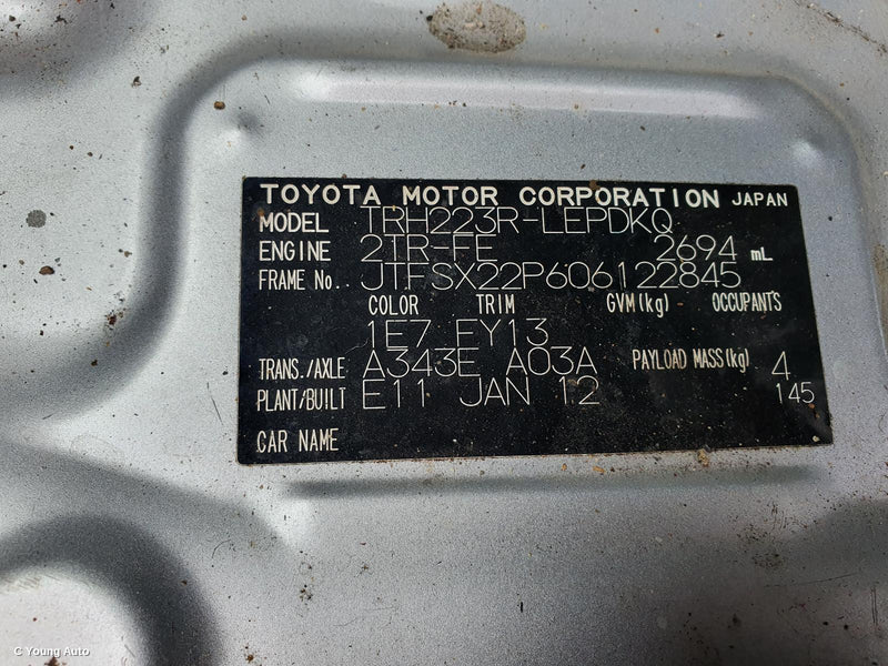 2012 TOYOTA HIACE TRANS GEARBOX