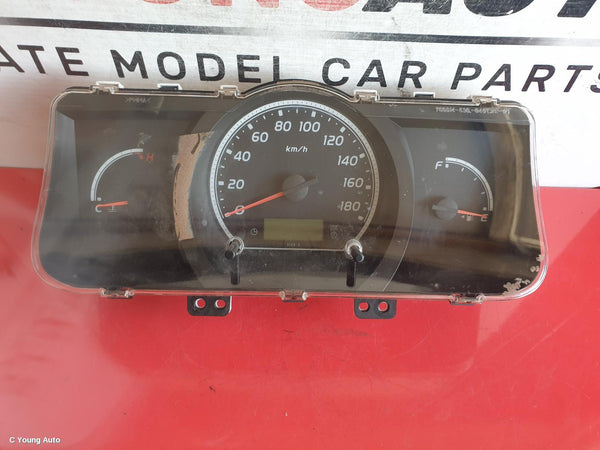 2012 TOYOTA HIACE INSTRUMENT CLUSTER