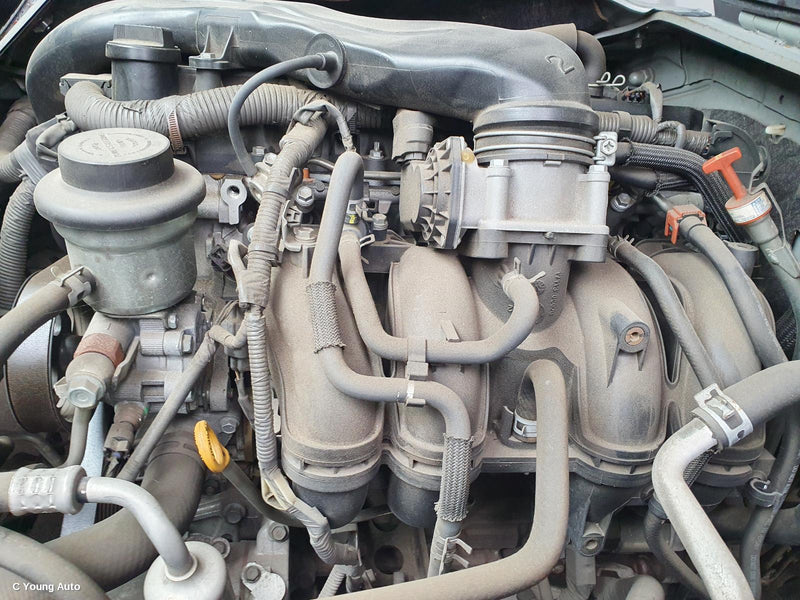 2012 TOYOTA HIACE TRANS GEARBOX