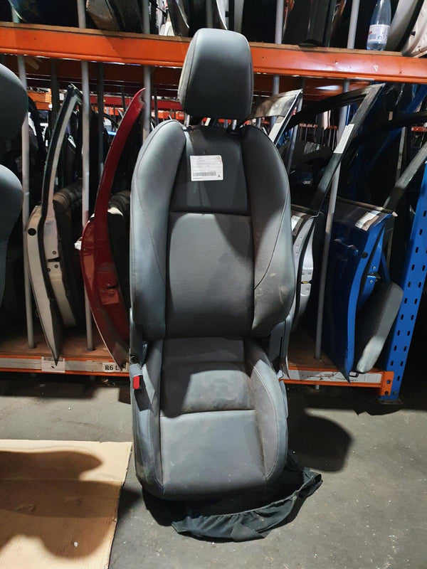 2021 MAZDA CX30 FRONT SEAT